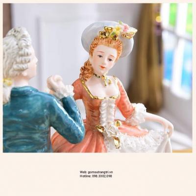 TƯỢNG SỨ CHÂU ÂU CAO CẤP